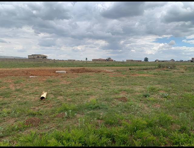 1,471M² VACANT LAND FOR SALE IN KAYDALE